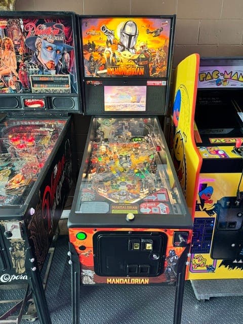 Star Wars: The Mandalorian Pro pinball machine